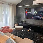 La Prestige Avec Sauna Netflix Jardin Appartement *
